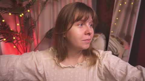 constant schedule Wednesday  Friday  Saturday  Sunday  The Rosemarie online show from 23, 12, 2025