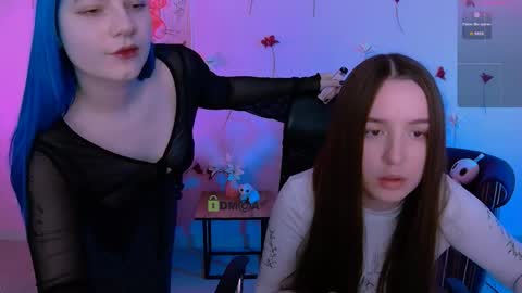 Snapshot of pure_radiance chatting on 4, 5, 2026 Ask me3 online show from 4, 5, 2026