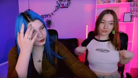 Snapshot of pure_radiance chatting on 19, 5, 2026 Ask me3 online show from 19, 5, 2026