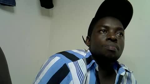 Pureblack  online show from 28, 11, 2025