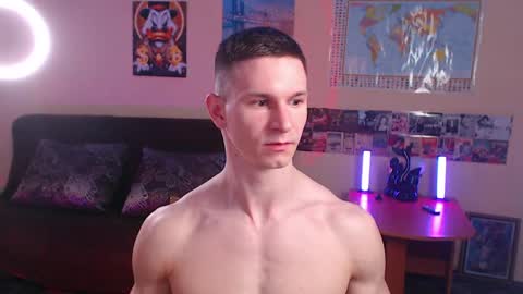 Snapshot of puremenshape chatting on 13, 4, 2026 puremenshape online show from 13, 4, 2026