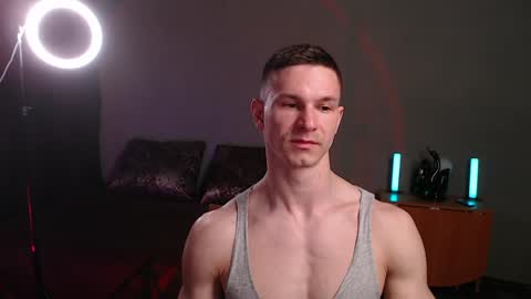 Snapshot of puremenshape chatting on 28, 4, 2026 puremenshape online show from 28, 4, 2026