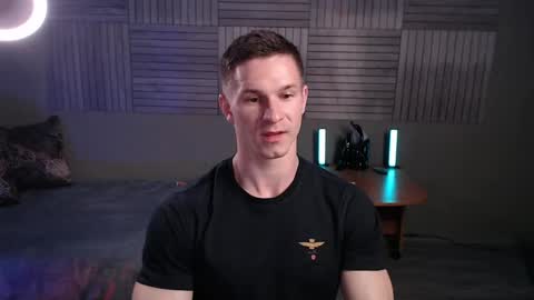 Snapshot of puremenshape chatting on 13, 5, 2026 puremenshape online show from 13, 5, 2026