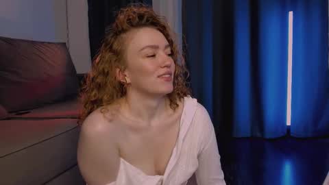 Snapshot of purity_ring chatting on 5, 12, 2025 Marie online show from 5, 12, 2025