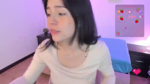 Snapshot of purple_slut_ chatting on 7, 11, 2025 Anna online show from 7, 11, 2025