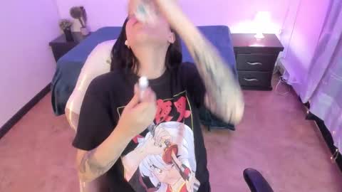 Snapshot of purple_slut_ chatting on 29, 11, 2025 Anna online show from 29, 11, 2025