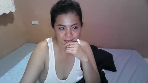 Snapshot of purpledust06 chatting on 19, 11, 2025 Athena online show from 19, 11, 2025