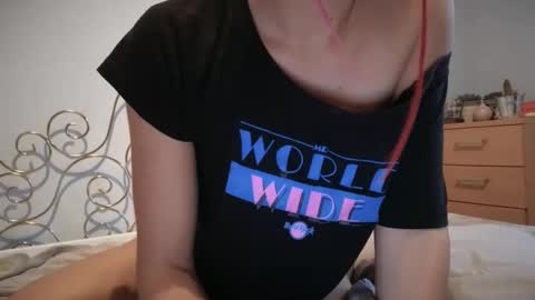 Snapshot of purplerainn69 chatting on 11, 3, 2025 PurpleRainn69 Dina online show from 11, 3, 2025