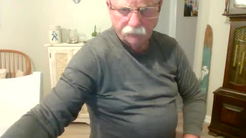 Snapshot of purpleshroom chatting on 28, 2, 2025 purpleshroom online show from 28, 2, 2025