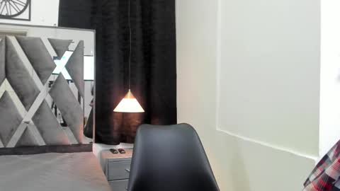 Snapshot of purplestar_ chatting on 14, 12, 2025 Sara online show from 14, 12, 2025