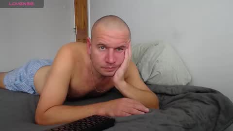 Snapshot of pushka13 chatting on 14, 9, 2025 Valdis online show from 14, 9, 2025