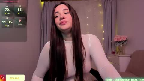 Snapshot of pussy__warrior chatting on 28, 2, 2025 Eva please thumbs up me online show from 28, 2, 2025