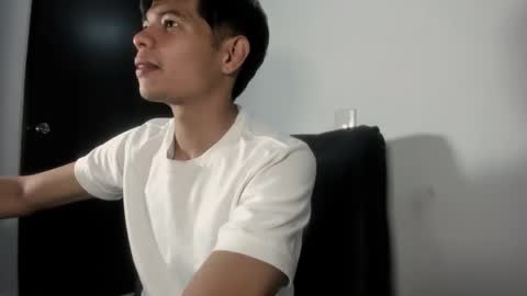 pussydestroyer23_ online show from 24, 2, 2026