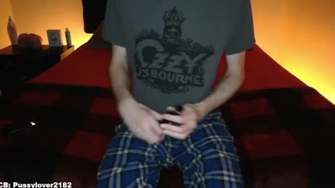 Snapshot of pussylover2182 chatting on 27, 11, 2025 pussylover2182 online show from 27, 11, 2025