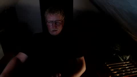 Snapshot of pussylovercb chatting on 4, 7, 2026 pussylovercb online show from 4, 7, 2026