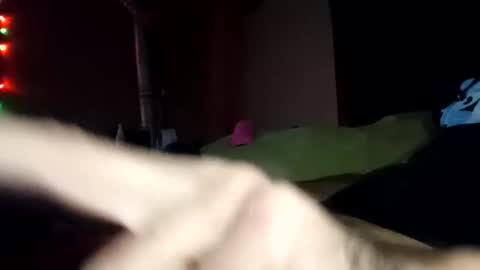 Snapshot of pussyluver420kik909587 chatting on 1, 12, 2025 Pussyluver420 online show from 1, 12, 2025