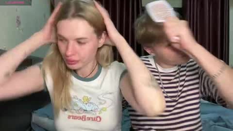 Snapshot of pussymoneywet chatting on 24, 4, 2026 Lina online show from 24, 4, 2026