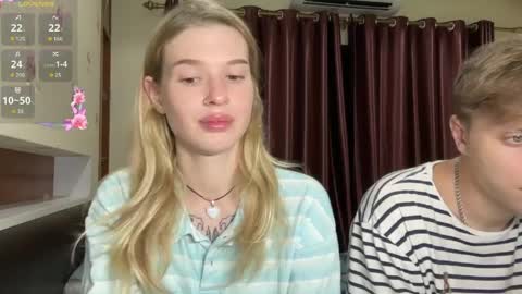 Snapshot of pussymoneywet chatting on 27, 4, 2026 Lina online show from 27, 4, 2026