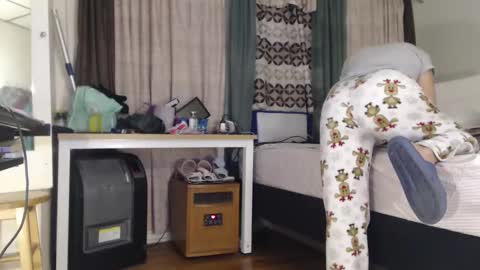 Snapshot of putiputi4u chatting on 3, 1, 2025 putiputi4u online show from 3, 1, 2025