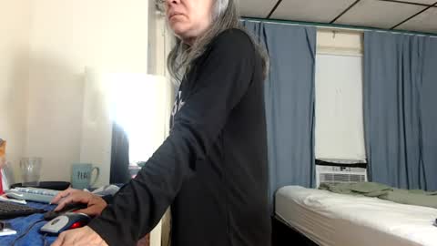 putiputi4u online show from 12, 7, 2026