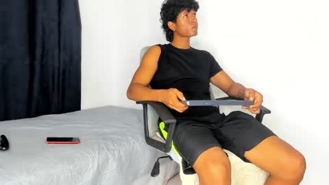 pyke_cum online show from 8, 1, 2025