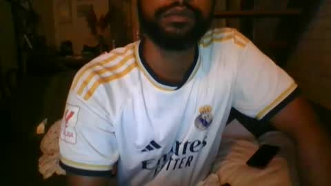 Snapshot of python974 chatting on 10, 11, 2025 Python online show from 10, 11, 2025