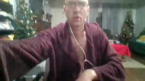 Snapshot of q2phq2ph chatting on 19, 11, 2025 q2phq2ph online show from 19, 11, 2025