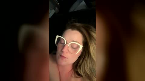 qbizzle3 online show from 16, 7, 2026