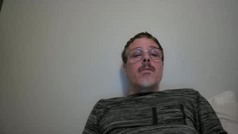 Snapshot of qc4h20 chatting on 16, 3, 2026 horny fox online show from 16, 3, 2026