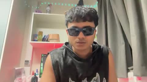 qosmo123 online show from 31, 3, 2026