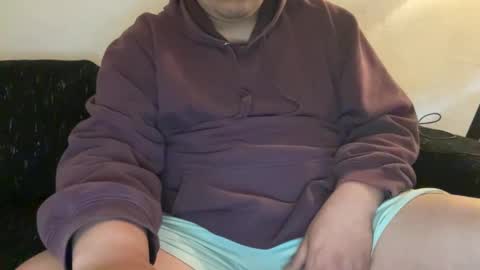 qualitative online show from 11, 3, 2025