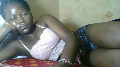 Snapshot of queen315810 chatting on 16, 3, 2026 queen315810 online show from 16, 3, 2026