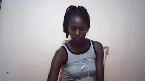 Snapshot of queen_0012 chatting on 11, 7, 2026 asher online show from 11, 7, 2026