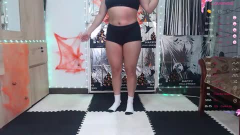 Snapshot of queen__abby chatting on 5, 11, 2025 Queen Abby online show from 5, 11, 2025