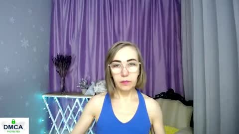 Snapshot of queen_a_n_i chatting on 28, 4, 2026 A N I Ill be here on December 1st online show from 28, 4, 2026