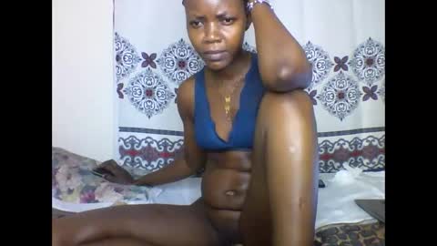 queen_abito online show from 3, 2, 2025