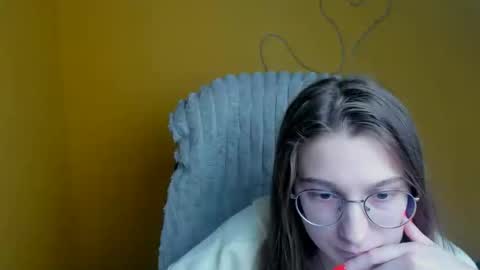 Snapshot of queen_amelie chatting on 23, 2, 2026 Amelie online show from 23, 2, 2026