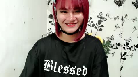 Snapshot of queen_elicktra chatting on 19, 1, 2025 JOY online show from 19, 1, 2025