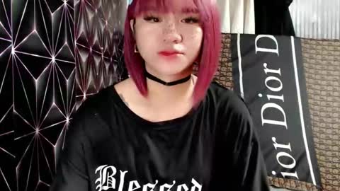 Snapshot of queen_elicktra chatting on 19, 12, 2025 JOY online show from 19, 12, 2025