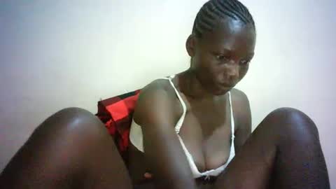 queen_joan online show from 10, 2, 2025