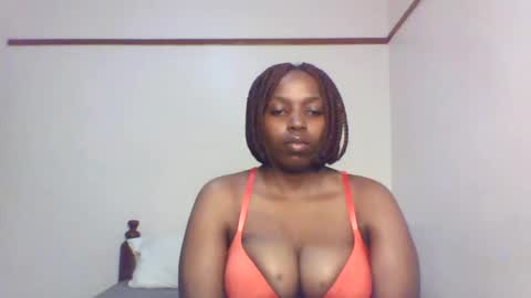 Snapshot of queen_melanine chatting on 1, 2, 2025 QUEEN online show from 1, 2, 2025