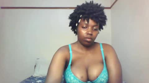 Snapshot of queen_melanine chatting on 12, 2, 2025 QUEEN online show from 12, 2, 2025