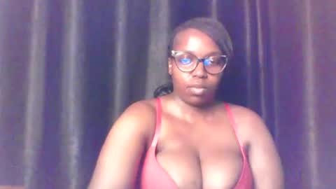 Snapshot of queen_melanine chatting on 8, 6, 2026 QUEEN online show from 8, 6, 2026