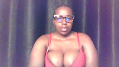 Snapshot of queen_melanine chatting on 28, 6, 2026 QUEEN online show from 28, 6, 2026