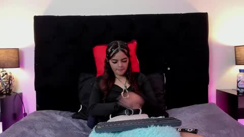 queen_misy online show from 26, 4, 2026