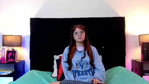 Snapshot of queen_misy chatting on 29, 7, 2026 queen_misy online show from 29, 7, 2026