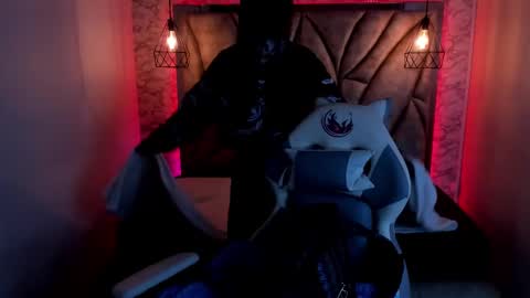   online show from 14, 2, 2025