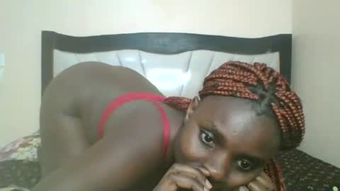 Snapshot of queen_wow2 chatting on 16, 7, 2026 queen online show from 16, 7, 2026