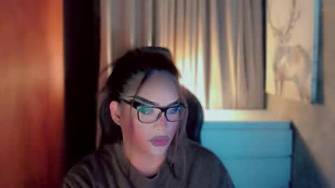 Snapshot of queenarthalia chatting on 22, 3, 2026 ARTHA online show from 22, 3, 2026