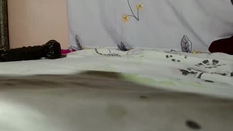 queenchloe1 online show from 18, 4, 2026